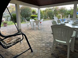 3 Bedroom Apartment With Pool