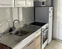 3 Bedroom Apartment With Pool