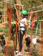 Natura Fun House & Camping