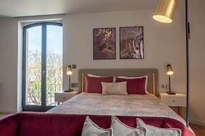 RIA CENTRUM Smart Residence