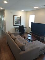 3-2 Gentilly Gem Close to Everything