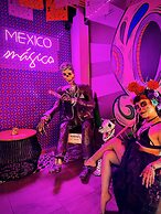 Barrio Downtown Mexico City Hostel