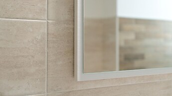 So-l563-tola35c2 - Villa Tola - Giallo