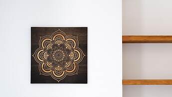 So-l563-tola35c2 - Villa Tola - Giallo