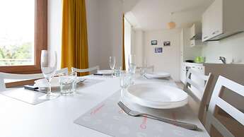 So-l563-tola35c2 - Villa Tola - Giallo