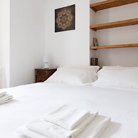 So-l563-tola35c2 - Villa Tola - Giallo