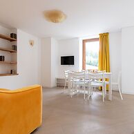 So-l563-tola35c2 - Villa Tola - Giallo