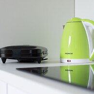 So-l563-tola35c2 - Villa Tola - Giallo