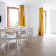 So-l563-tola35c2 - Villa Tola - Giallo