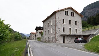 Villa Tola - Violetto