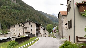 Villa Tola - Violetto