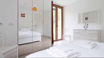 Villa Tola - Violetto