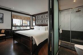 MAY DE VILLE Crown Hotel