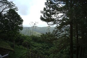 Adrak Summer Sand Hill Resort Vagamon