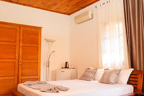 Victory Hotel & Restaurant Tulear