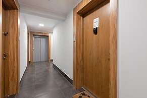 Apartment Wrzesińska Praga by Renters