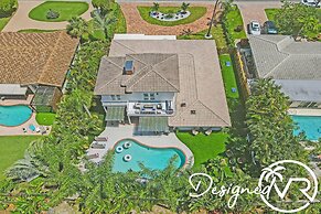 Modern Chic 7-BR with Pool & Gameroom