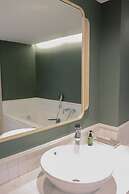 The Quarter Chaophraya by UHG