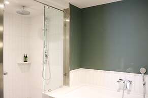 The Quarter Chaophraya by UHG