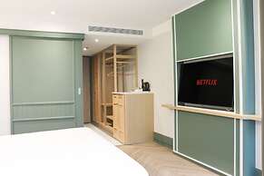 The Quarter Chaophraya by UHG