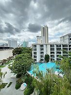 The Quarter Chaophraya by UHG
