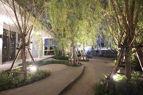 The Quarter Chaophraya by UHG