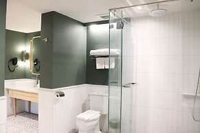 The Quarter Chaophraya by UHG