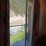 Hotel Snowland Sonmarg