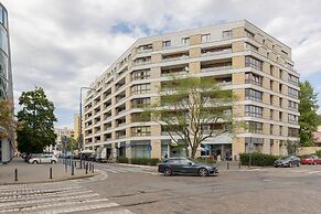 Chłodna Apartment European Square Warsaw