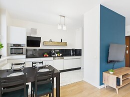 Chłodna Apartment European Square Warsaw