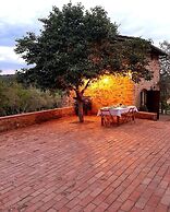 Charming 4-bed Cottage 15 Minutes From Florence