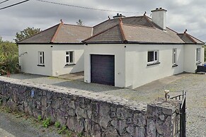 Bealadangan Holiday Home