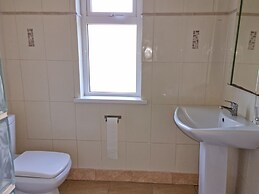 Bealadangan Holiday Home