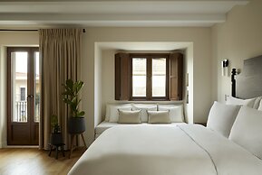 The Storyteller Boutique House