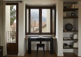 The Storyteller Boutique House