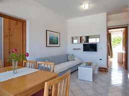 Rouladina Apt 2 in Stalos