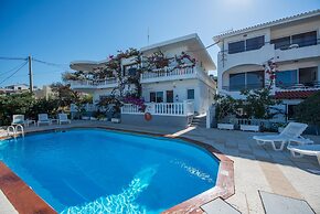 Rouladina Apt 6 in Stalos