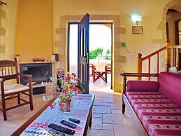 Villa Zara in Plaka With 3 Bedrooms and 3 Bathrooms