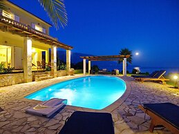 Villa Dimitra in Spartia