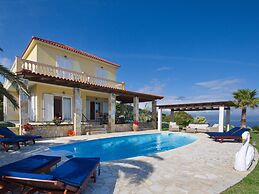 Villa Dimitra in Spartia