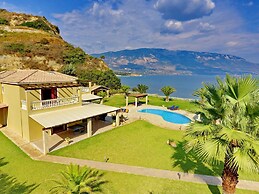 Villa Alexandros in Spartia