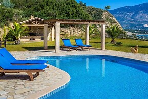 Villa Alexandros in Spartia