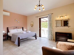 Villa Alexandros in Spartia