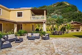 Villa Alexandros in Spartia