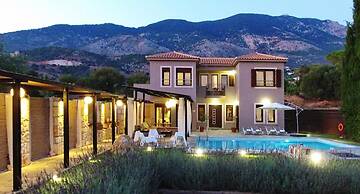 Villa Minetti in Lourdas