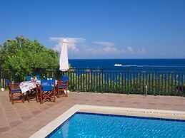 Villa Korfos in Skala