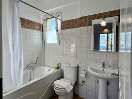 Villa Eros in Spartia