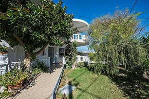 Rouladina Apt 1 in Stalos