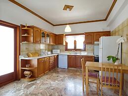 Rouladina Apt 1 in Stalos