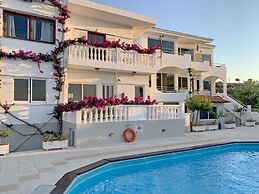 Rouladina Apt 4 in Stalos